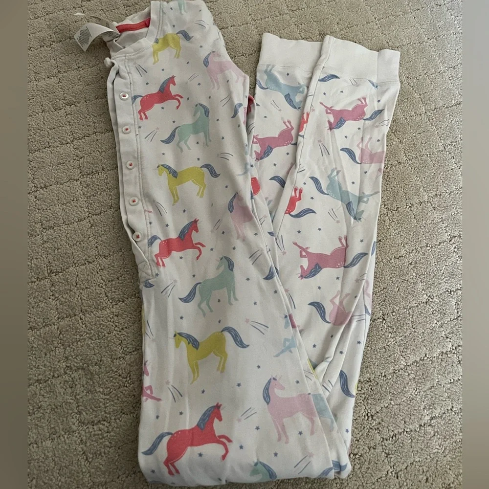 Mini Boden girls pajamas - Picture 3 of 4